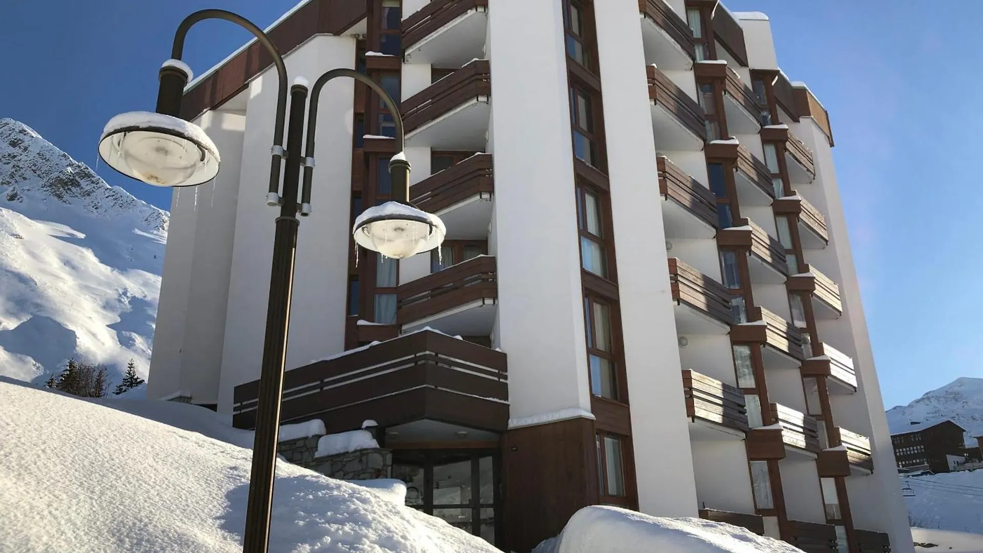Апартаменты Appartement Cosy A Tignes, Proche Des Pistes Avec Balcon, Wi-Fi Et Inclusions Premium - Fr-1-641-5 Франция